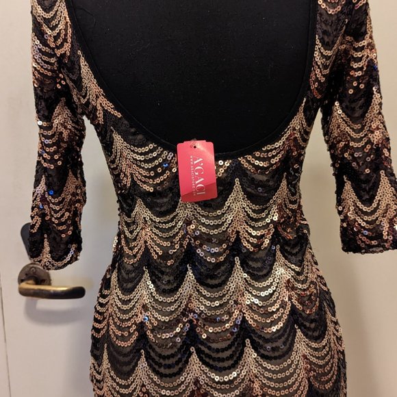 A'GACI Met Gold Mini Dress - Picture 15 of 16